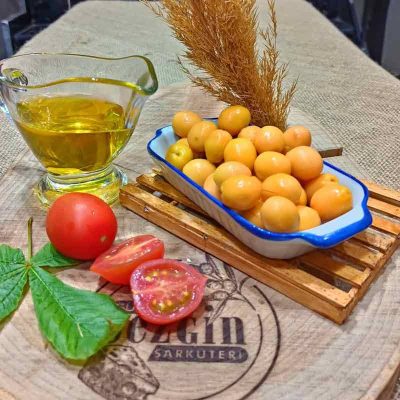 Edremit Çizik Yeşil Zeytin
